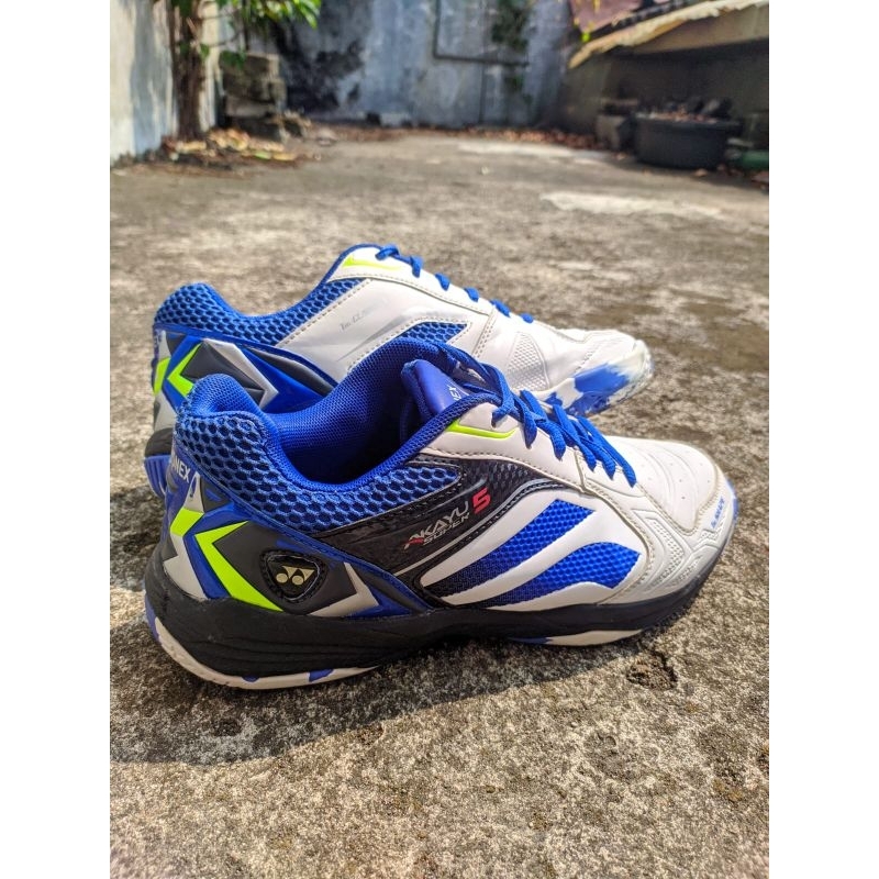 Sepatu Badminton Yonex second original