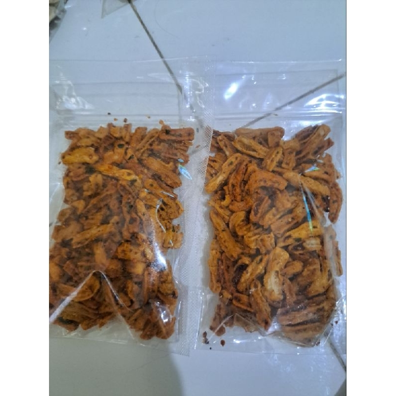 

Seblak ceker gurih asin daun jeruk 500gr