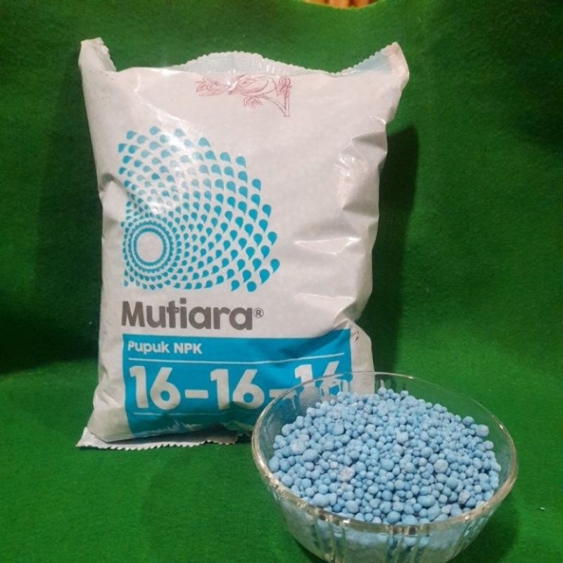 PUPUK MUTIARA NPK 16-16-16