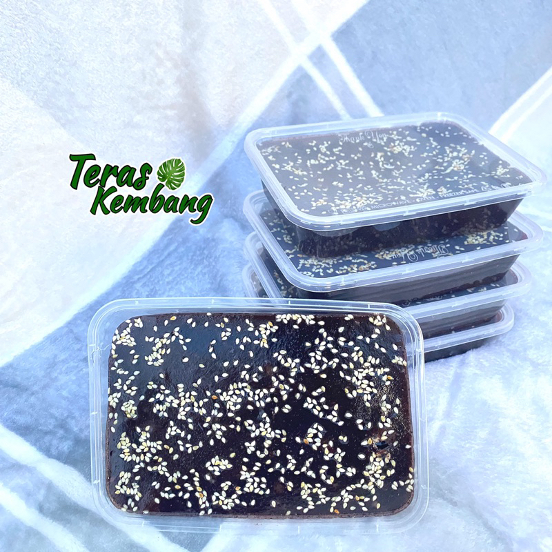 

Jenang Dodol Ketan Hitam Original 500 gram. Jenang Ketan Hitam Enak.