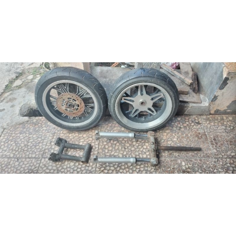 part bekas modif lowrider mio / mio soul lama