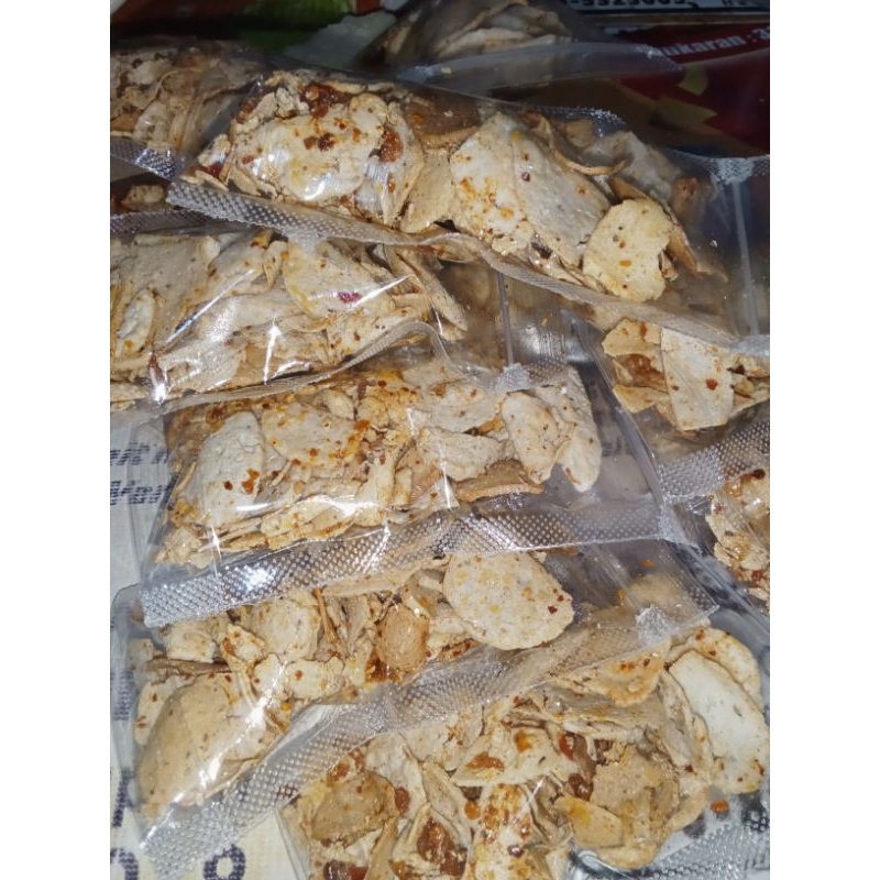 

seblak basreng kering ( daun jeruk )