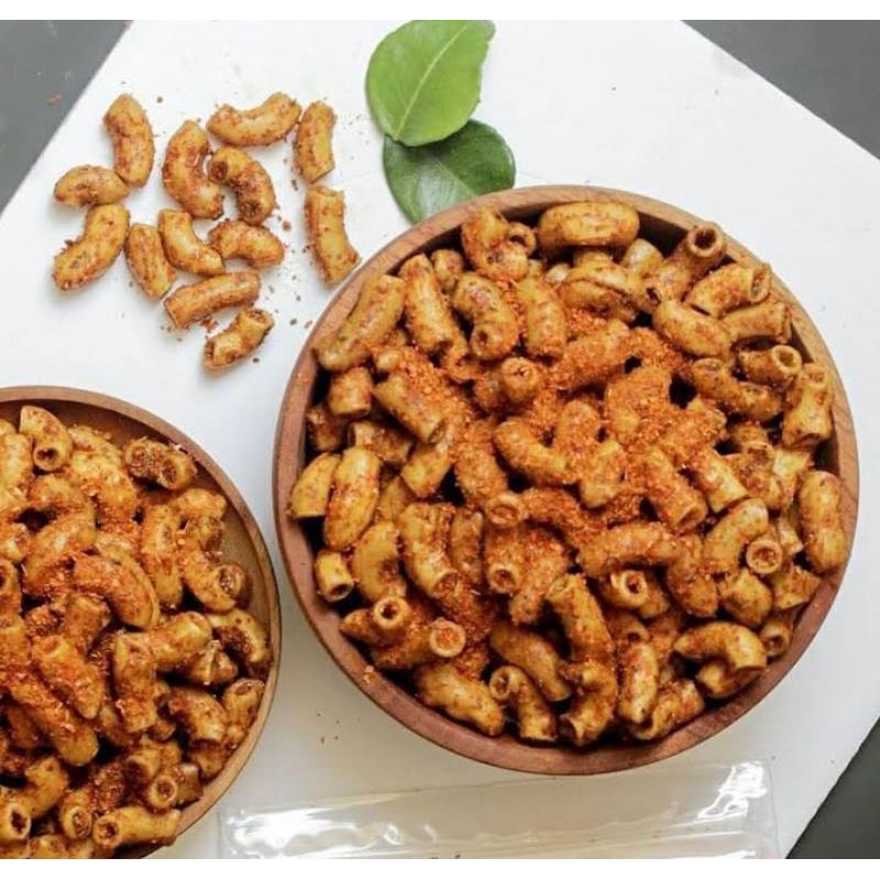 

MAKARONI BANTET PEDAS
