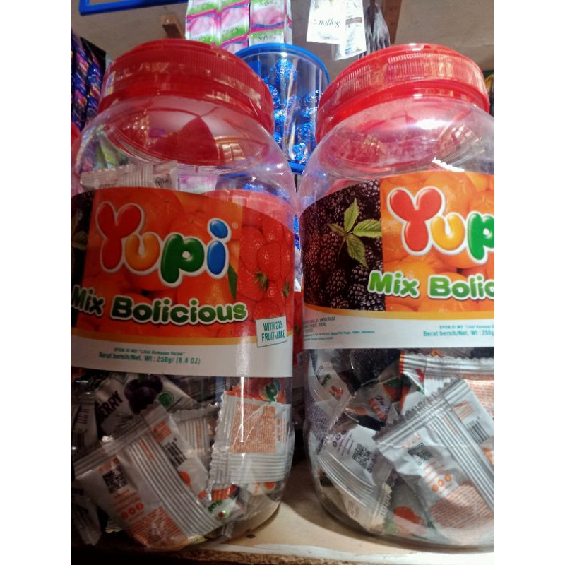 

Yupi Bolicious Toples Varian Mix