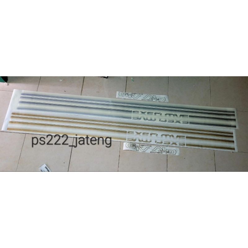 Stiker sticker list body toyota kijang gtv excecutive jantan rover