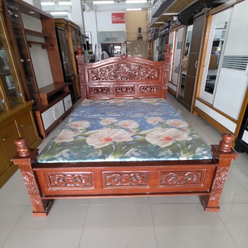 Ranjang kayu jati dipan  kayu jati jepara(tanpa kasur)