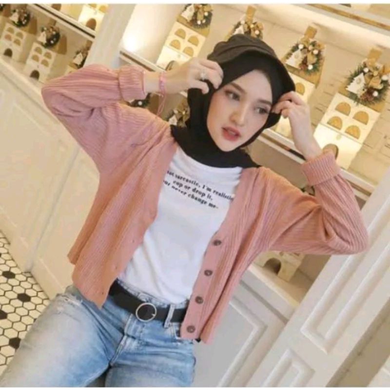 Cardy crop premium/Cardy rajut kancing/Outer rajut crop/Baju rajut kancing/baju kekinian/baju terbar