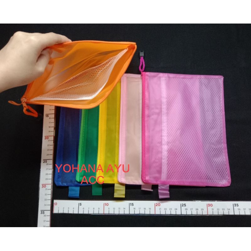 

TAS SERBAGUNA / TAS PENSIL / TAS PULPEN / TAS DOMPET / TAS KOSMETIK / TAS / PAPER BAG