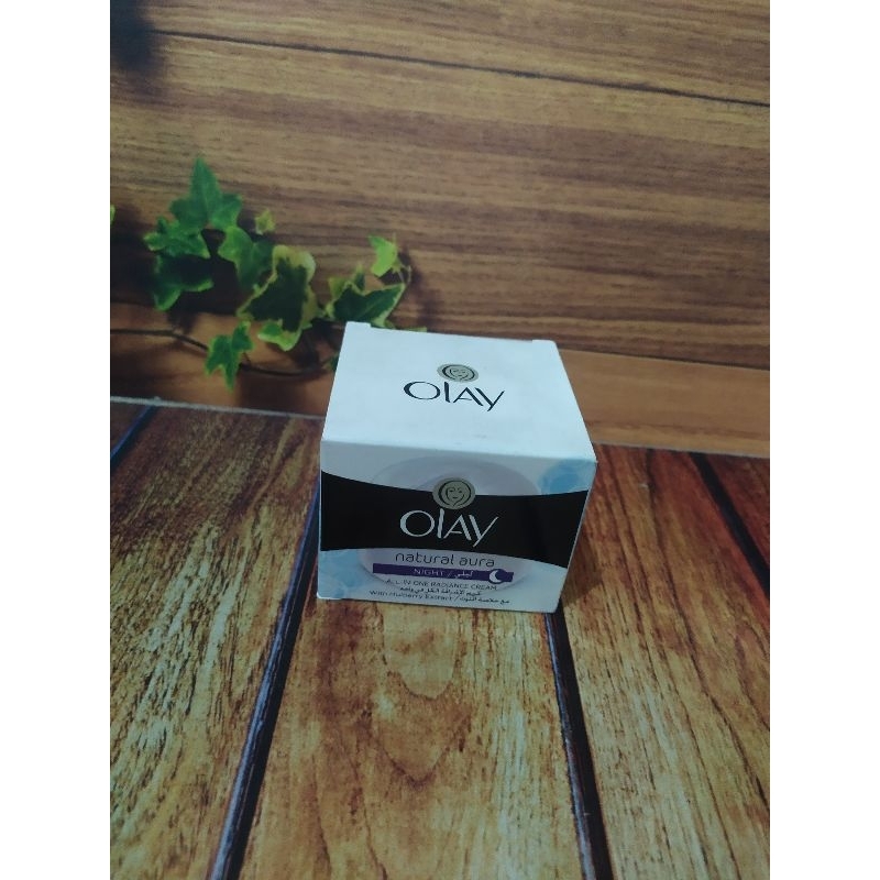 Olay Natural Aura Night Cream