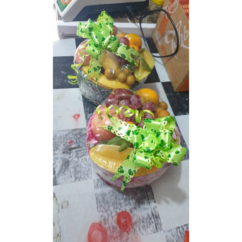 

Parcel buah kecil