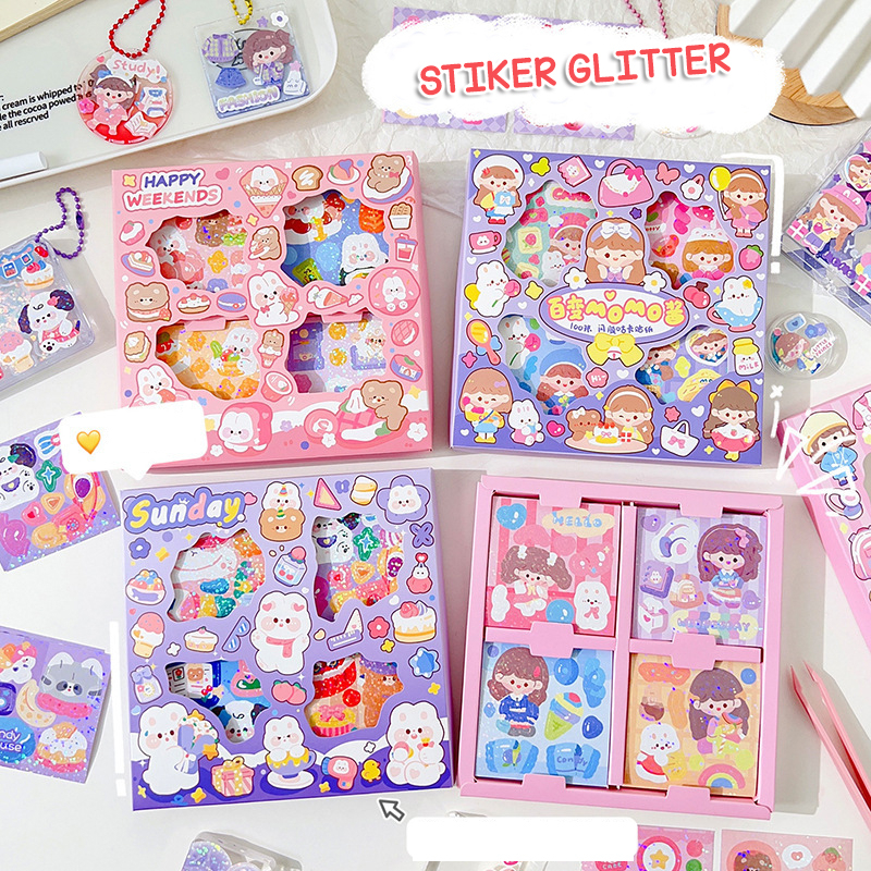 

STIKER GLITTER ISI 100 MOMO 4 WARNA NON TRANSPARANT BISA UNTUK DEKORASI BUKU DIARY, BOTOL MINUM, CASING HP SCRAPBOOK