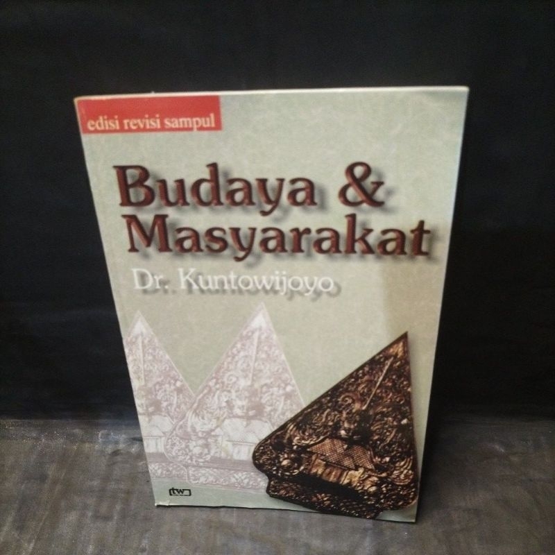 budaya dan masyarakat