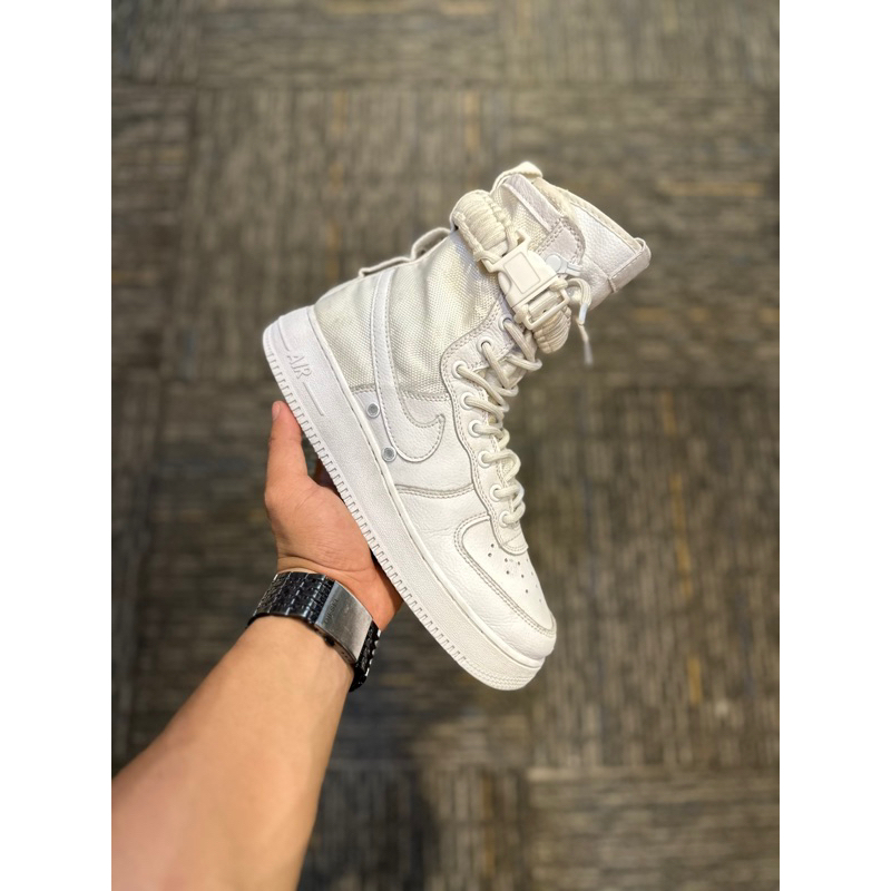 NIKE AIR FORCE 1 SPECIAL FIELD HIGH LV8 '07 "TRIPLE WHITE" SIZE 40 MULUS