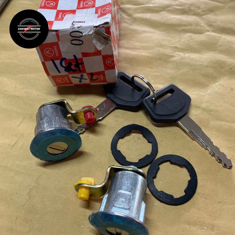 ANAK KUNCI PINTU L300 1 SET 2 PCS KIRI KANAN BISA COD KUNCI PINTU MOBIL L300
