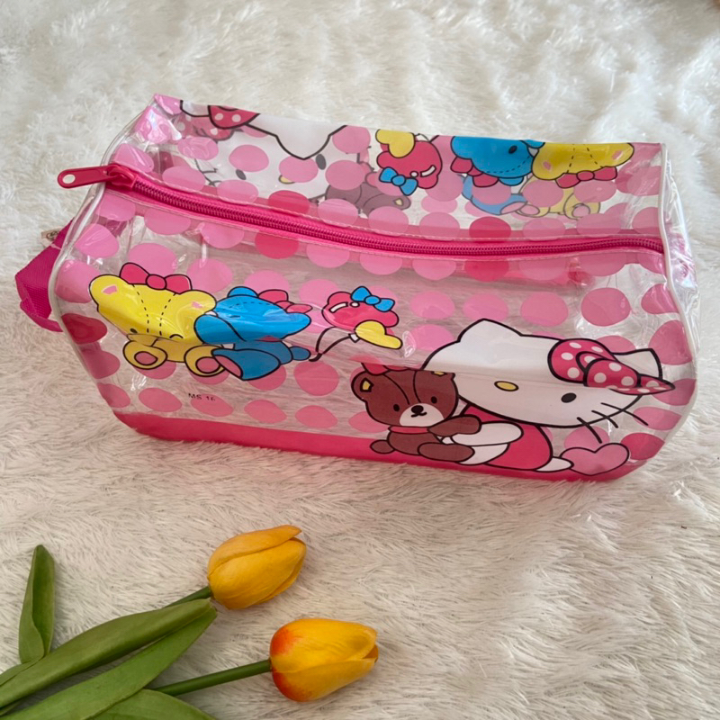 

POUCH MAKE UP PLASTIK KD39.75