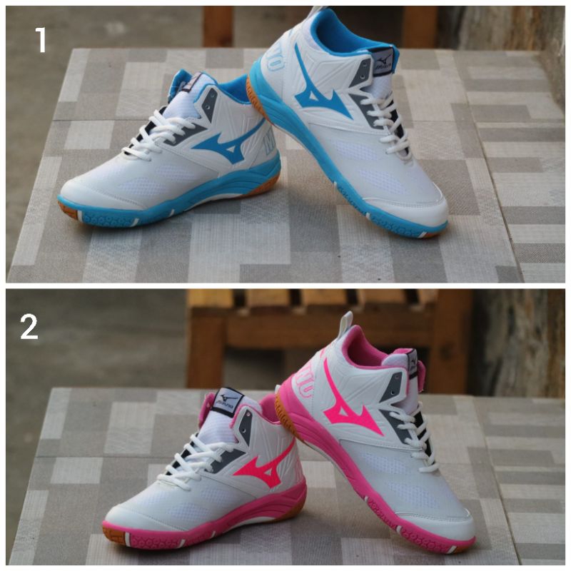sepatu voli mizuno wave momentum 2 ukuran cewek