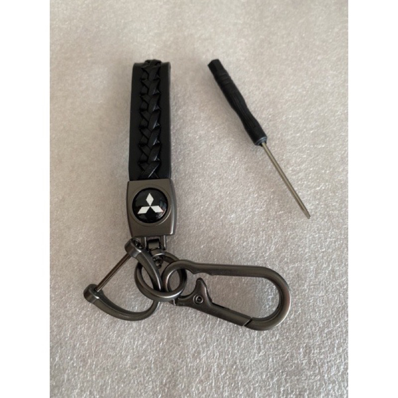 Gantungan Kunci Mobil Mitsubishi