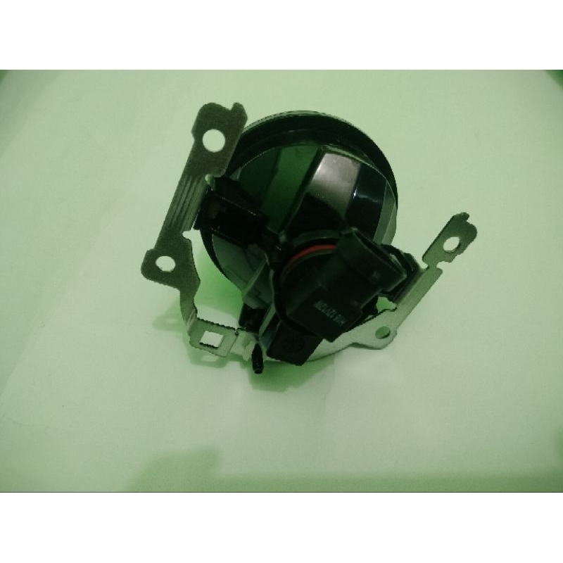 lampu pajero 2011