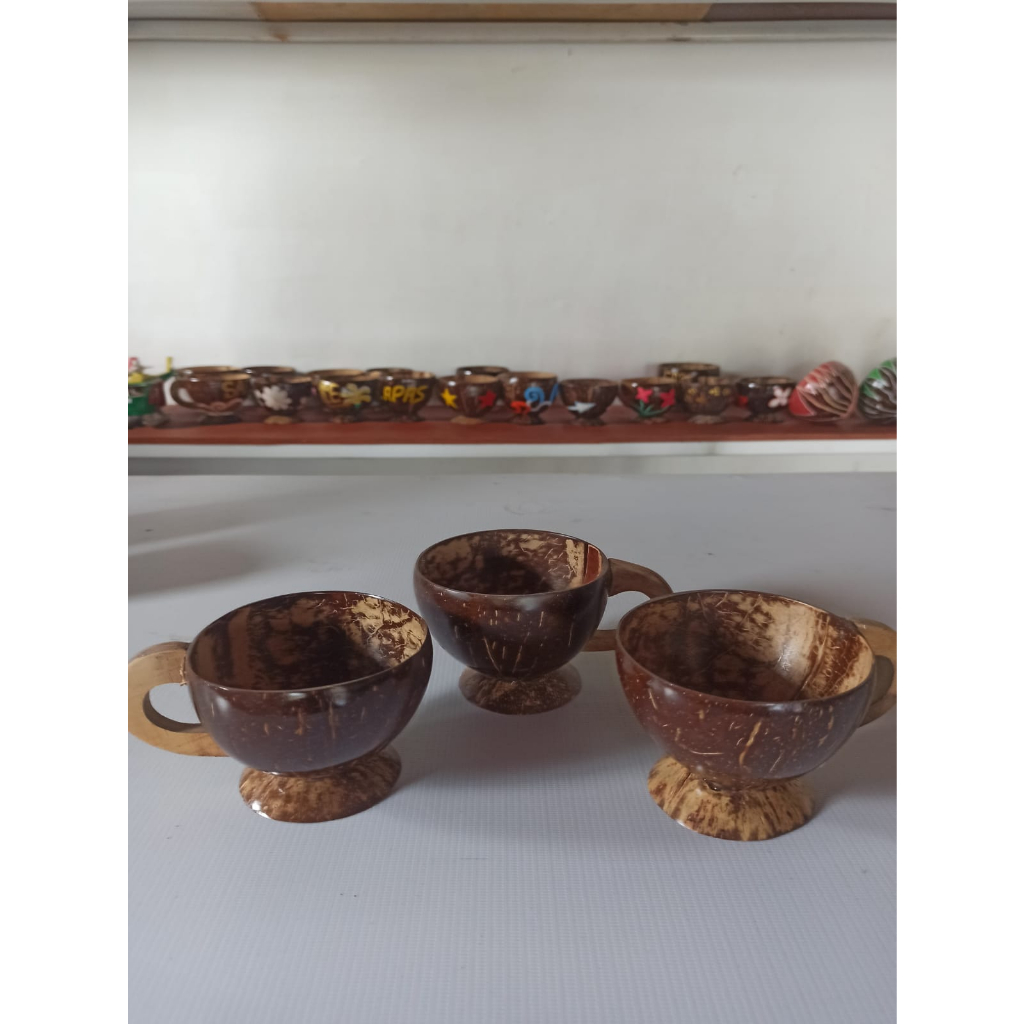 Cangkir Tempurung Kelapa