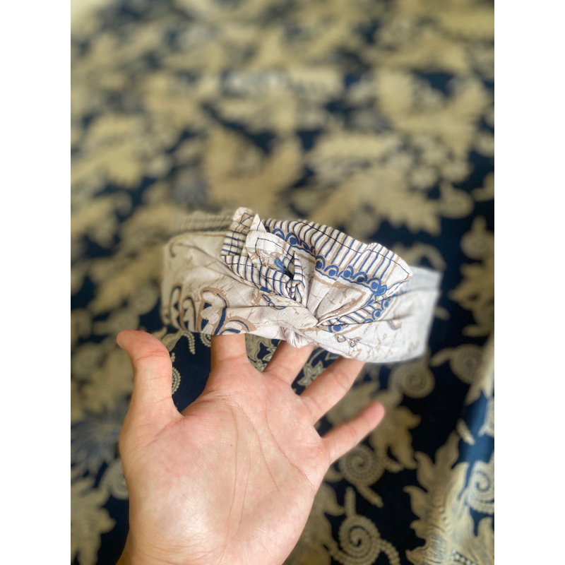 Udeng Jadi Batik Semi Tulis