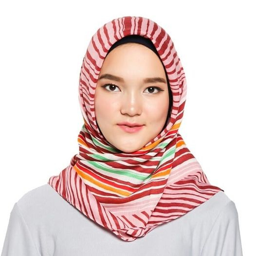 Elzatta Dauky Jilbab Segiempat Motif - Motif dan warna random