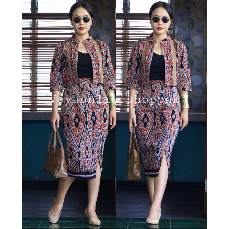 ONE SET ETNIK TENUN MOTIF KHAS KALIMANTAN