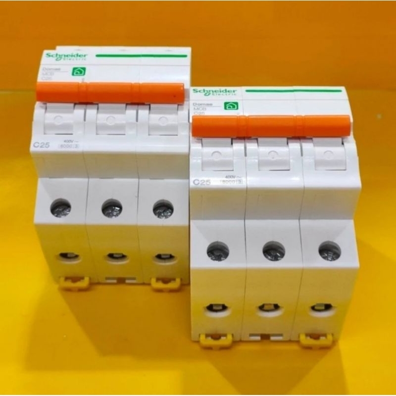 SCHNEIDER MCB 50 A 3 P