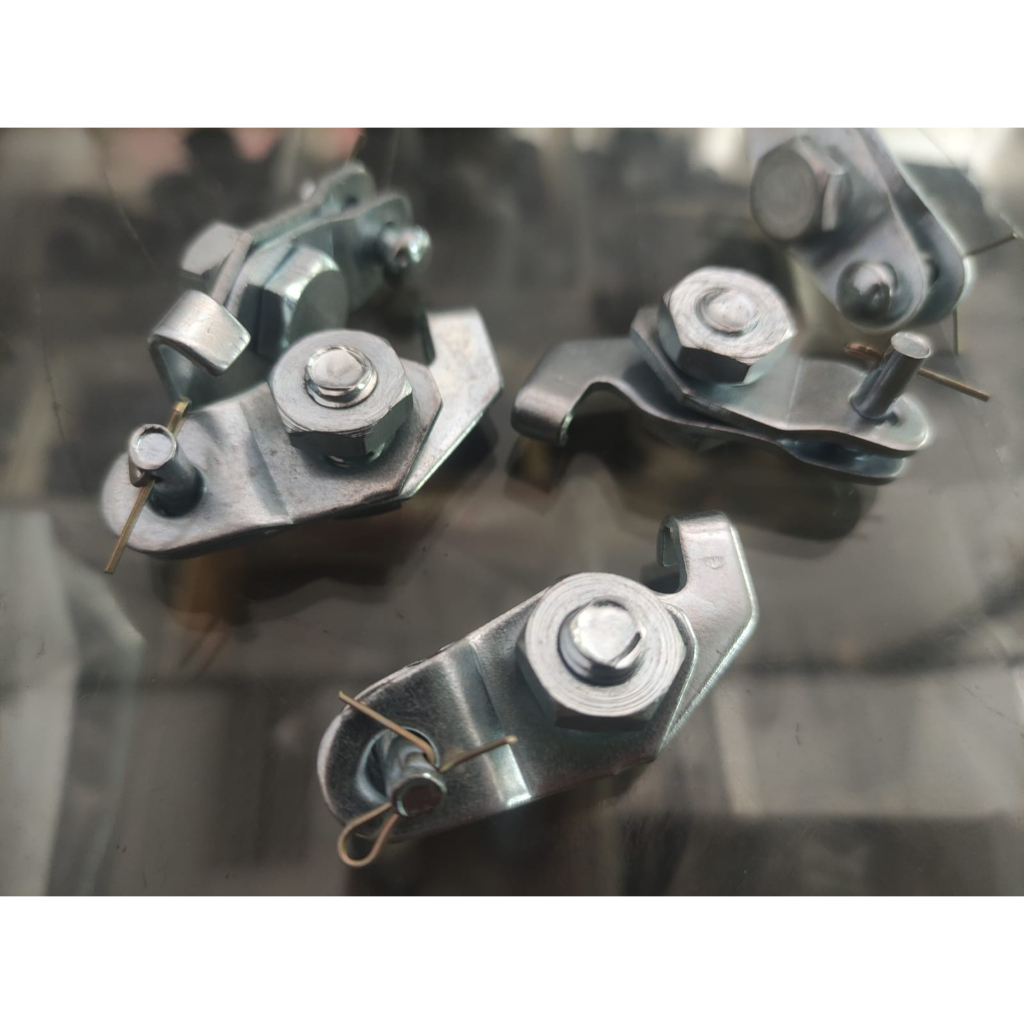 Klem penjepit kabel rem belakang vespa