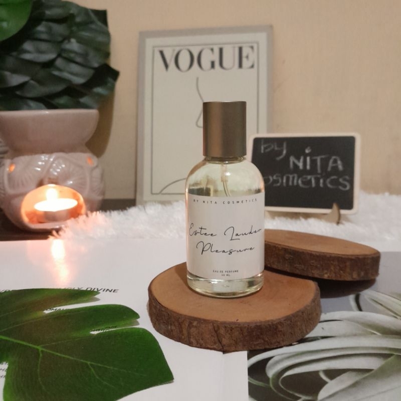 Parfume Estee Lauder Pleasure Woman| Eau de Parfume 30ml | Parfume by Nita Cosmetics