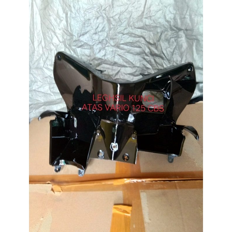 LEGSHIELD DEK KUNCI DASBOR ATAS VARIO 125 PGM FI OLD LAMA HITAM metalik 2013-2015