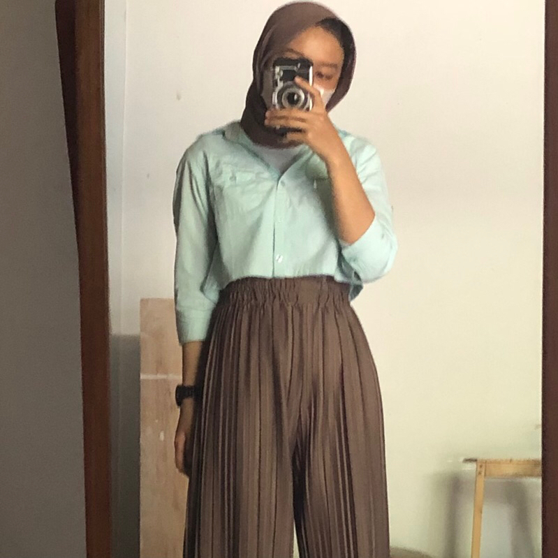 [PRELOVED] Kemeja Crop / Outfit Cewe Kue / Kemeja Putih / Kemeja Kantor