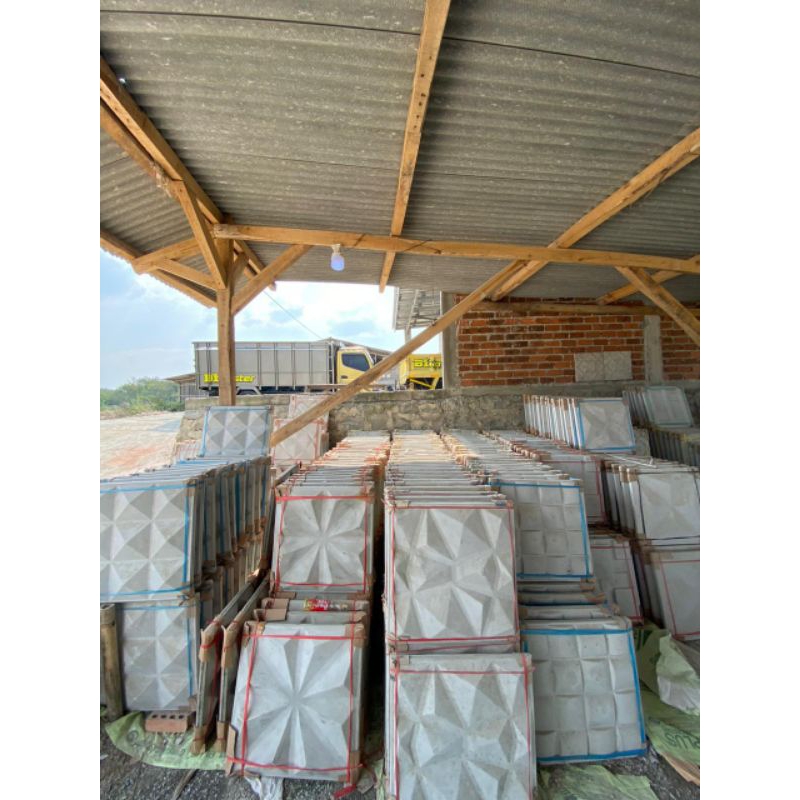 Walpanell dinding 3Dimensi 4pcs (50cmx50cm)Roster dinding, Roster tempel, bata tempel.