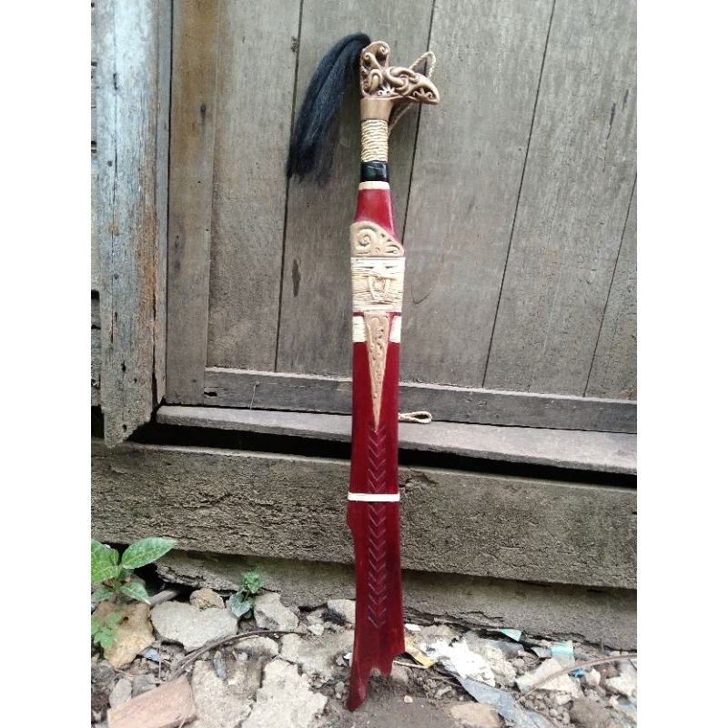 Mandau antik  bilah 55 cm dari baja per mobii