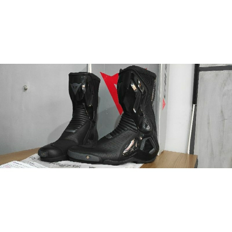 Sepatu Balap/Touring Dainese Source D1 Out