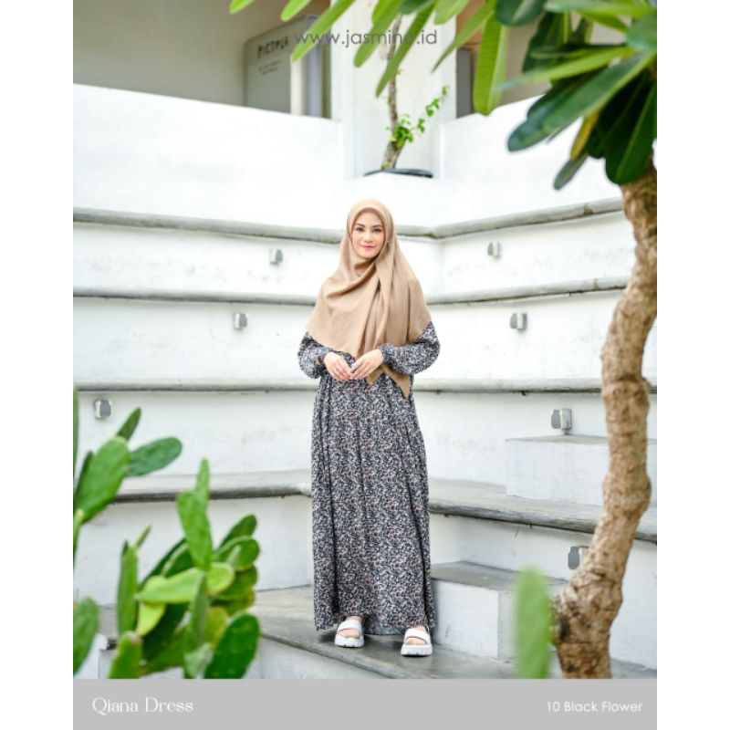 Qiana By Jasmine Lidia hadiwinoto