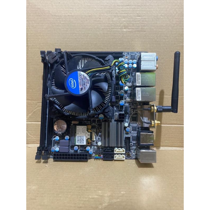 Paketan Motherboard Gigabyte H77N WiFi Processor Intel i7 2600