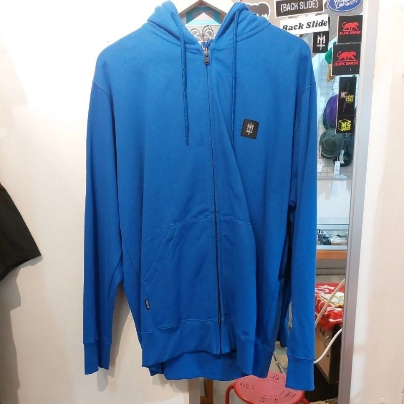 sweater zip hoodie Maternal Disaster Bluish size L new official reseller original