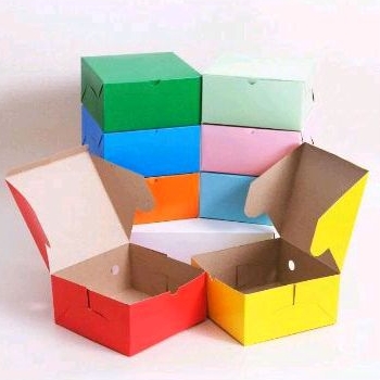 

Dus kotak snack warna warni uk 12x12 14x12 15x15 16c12 ( 1000 pcs)