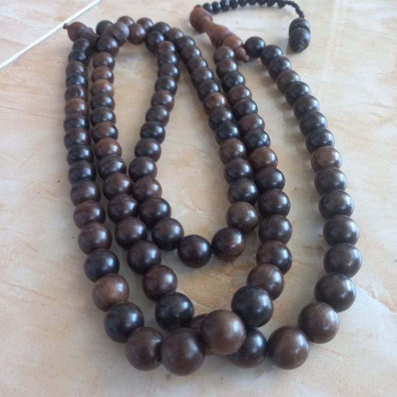 tasbih gaharu wangi super 14mm tasbih jumbo tasbih gaharu kalimantan tasbih gaharu hitam