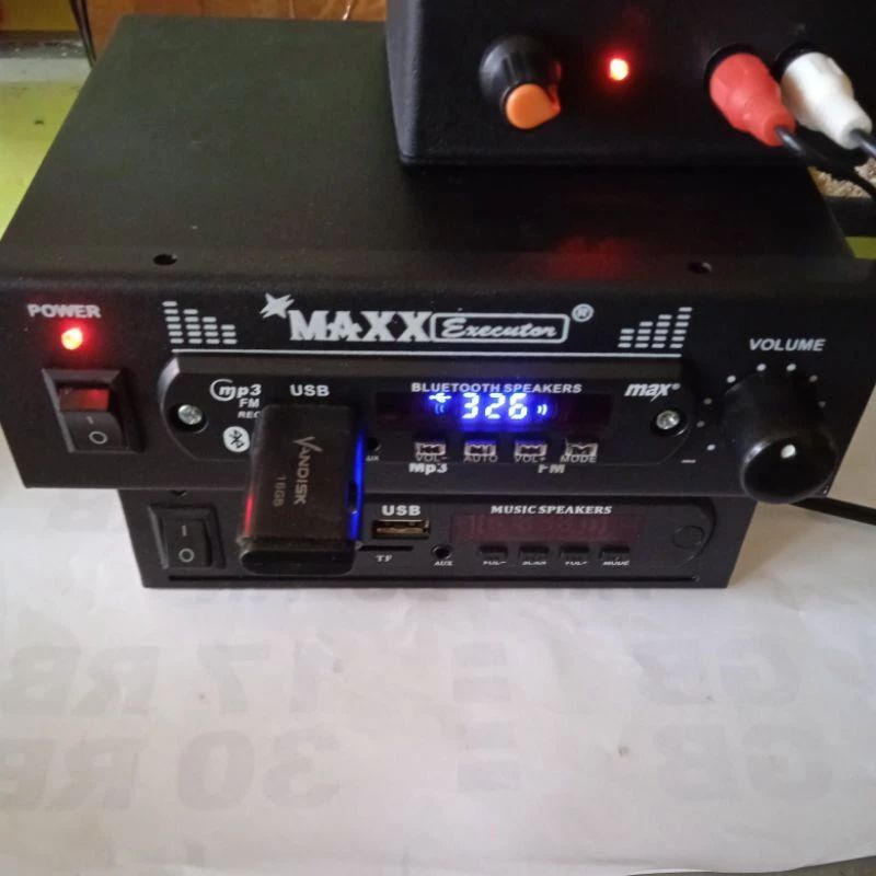 MP3 Bluetooth Rakitan Box Besi