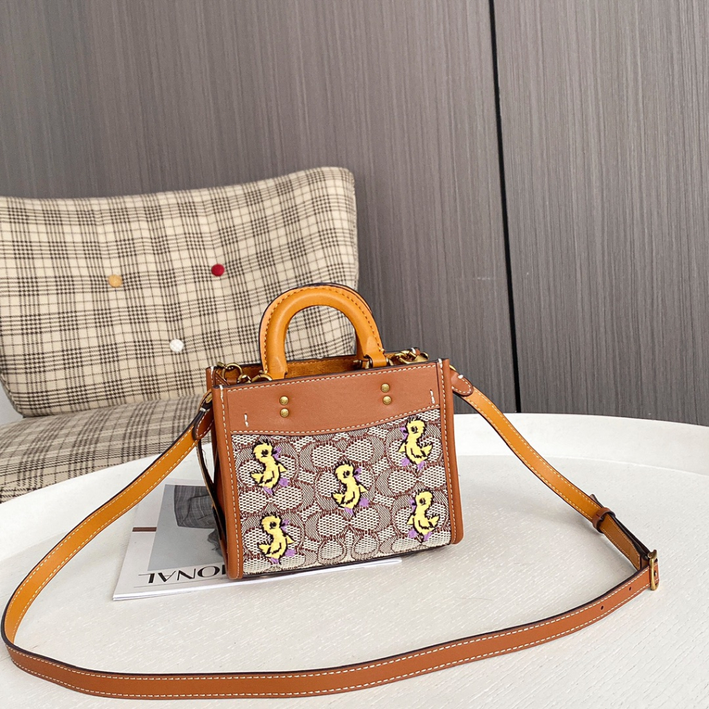 (Shopee Live) New COACH C6164 Women's Duck Pattern Small Handbag One Shoulder Crossbody Bag