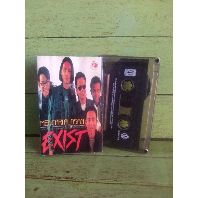 kaset Exist - Mencari Alasan