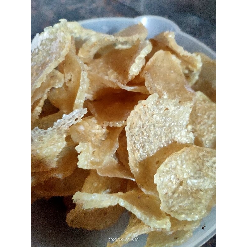 

kerupuk puli desa (krecek mentah 500 gram)
