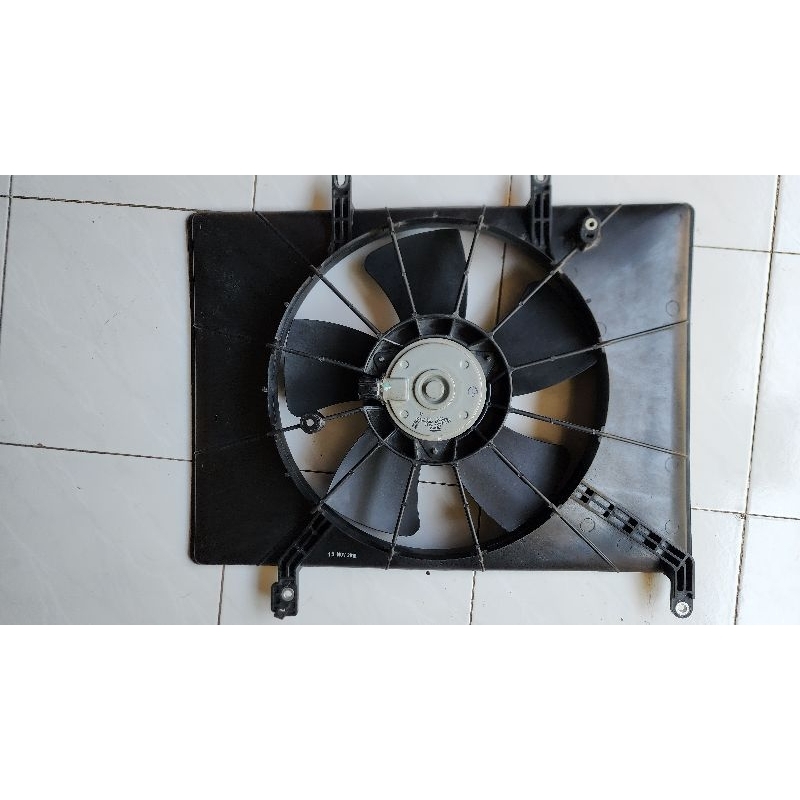Motor Dinamo Fan Kipas Radiator Avanza Veloz Denso 1500 1.5 2015 2016 2017 2018 2019 2020