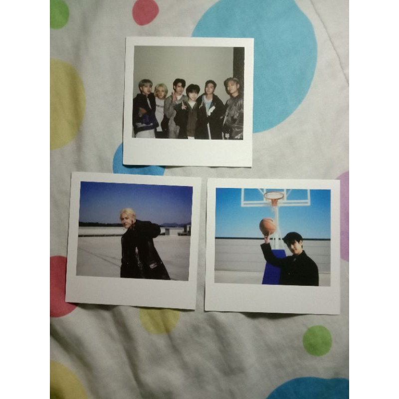 Polaroid iKON Album Flashback
