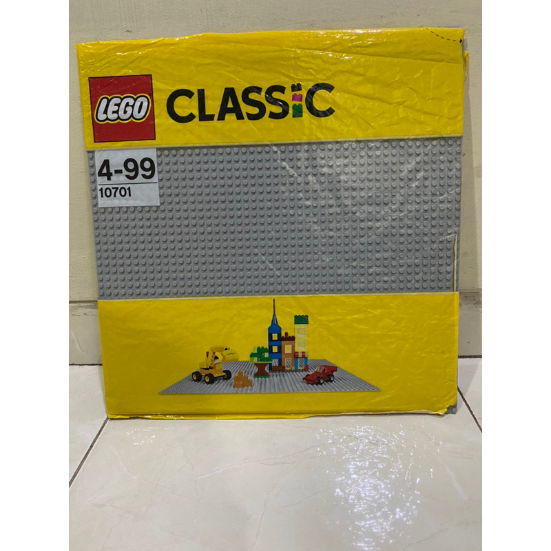 PrelovedPapanLegoClassic/ClassicGreyBasePlate/PapanLegoDuplo/DuploGreenBasePlate