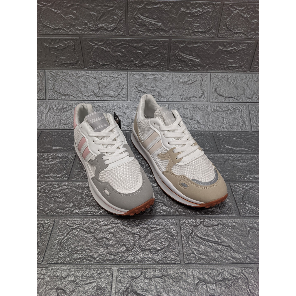 DUFF Sepatu Sneakers Wanita - MANYA