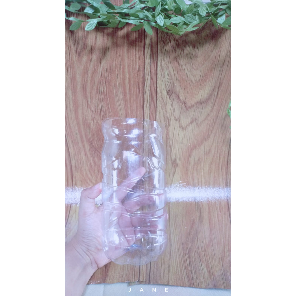 Botol Aqua Besar / Botol Aqua Bekas / Wadah Cupang / Botol Aqua wadah cupang / Botol Aqua sudah dipo