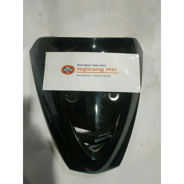 panel dada tameng tebeng depan cover dasi hitam karisma kode part 64500 kph 880fmb