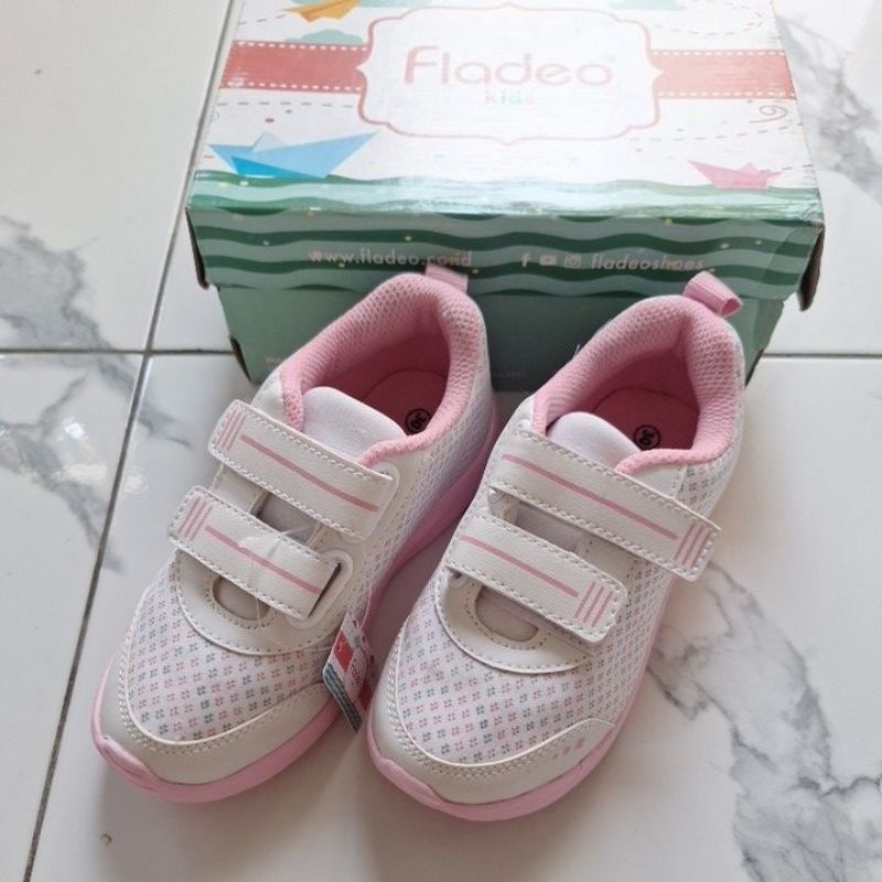 Sepatu Anak Fladeo Kids